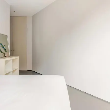 Playa Zurriola-no Parties At Home-no Fiestas En Casa-300 Meters To The Beach-90 M2