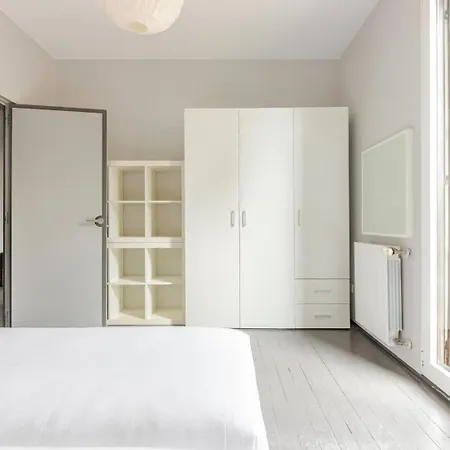 Apartment Playa Zurriola-no Parties At Home-no Fiestas En Casa-300 Meters To The Beach-90 M2 San Sebastian