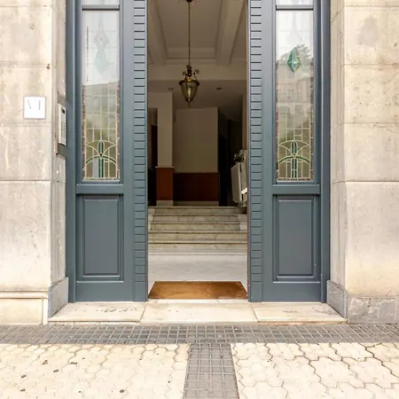 Apartment Playa Zurriola-no Parties At Home-no Fiestas En Casa-300 Meters To The Beach-90 M2 San Sebastian